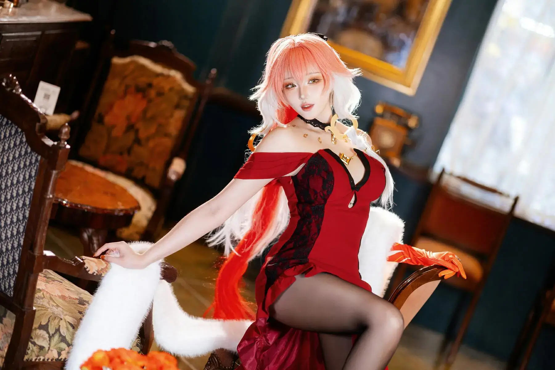 Cosplay｜瓜希酱 – 鸣潮 长离·必胜客联动