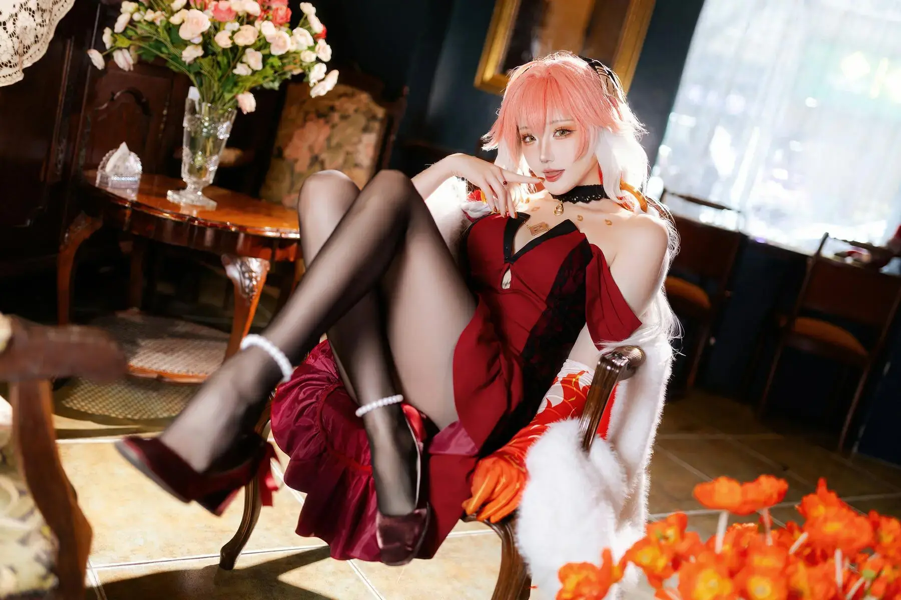 Cosplay｜瓜希酱 – 鸣潮 长离·必胜客联动