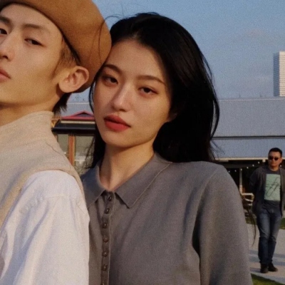 情侣头像一男一女情头真人 真人ins风情侣头像高级质感