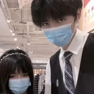 特好看氛围感十足的好看情头 纯欲双人好看情侣头像真人可爱