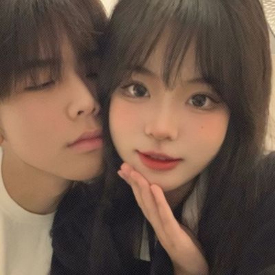 特好看氛围感十足的好看情头 纯欲双人好看情侣头像真人可爱