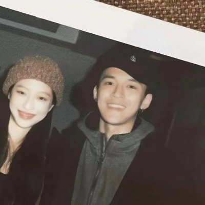 好看有意境的氛围感qq情侣头像 港风复古情侣头像一男一女