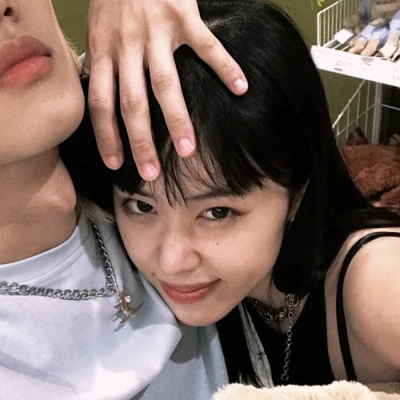 好看有意境的氛围感qq情侣头像 港风复古情侣头像一男一女