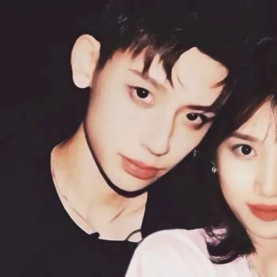 好看有意境的氛围感qq情侣头像 港风复古情侣头像一男一女