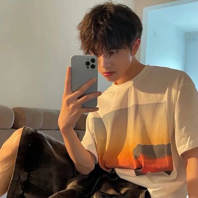 很浪漫但不明显的情侣头像 2022单人单张很好看的情侣微信头像