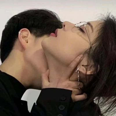 独特好看的唯美意境情头合集 有格调的成熟稳重情侣头像最新版