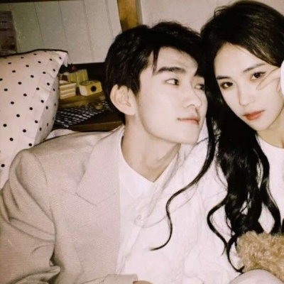 好看浪漫的情侣高清微信头像图片 超甜的情侣头像唯美最新真人