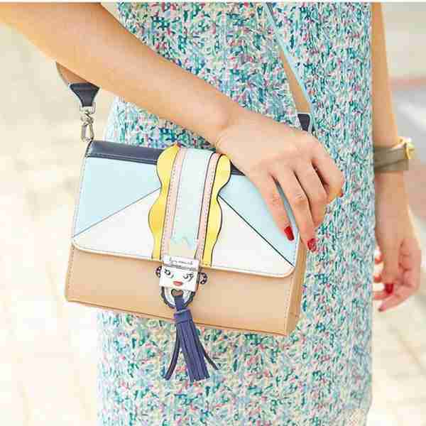 泰国人气女装品牌Lyn Around,戳中你的少女心