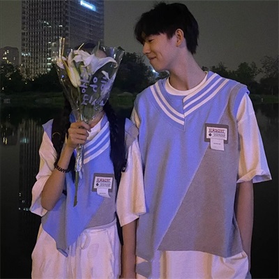 唯美情头真人浪漫图片大全 超甜的情侣头像一左一右配对图片