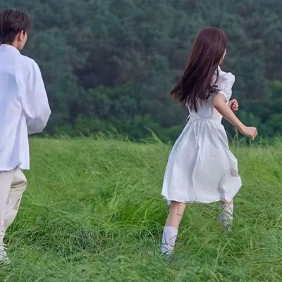 浪漫情侣唯美真人高清微信图片 今年最漂亮的情侣微信头像