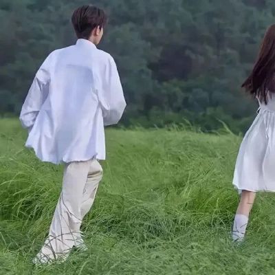 浪漫情侣唯美真人高清微信图片 今年最漂亮的情侣微信头像