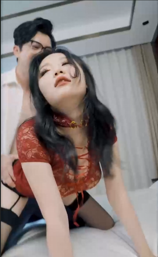 擦边短剧：一家三口半&继父的逆袭中&心动校准线&继父的逆袭第三部-第2张插图