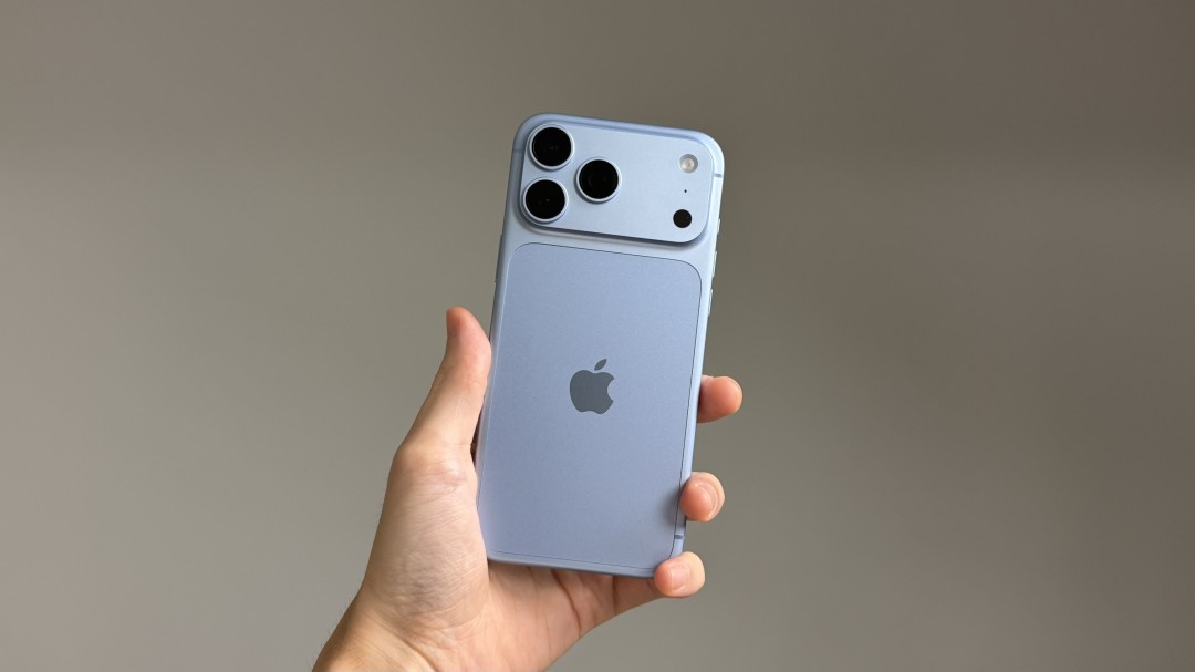 晒单泄露物流单号,十堰女子11999元iPhone 18 Pro遭人冒领