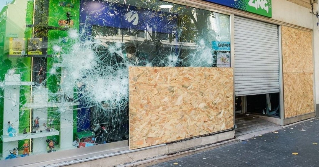 法国抗议活动波及电竞与游戏零售 巴黎场馆遭洗劫多地商店受损